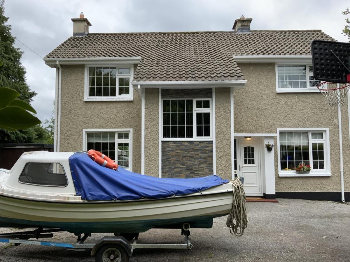 Broomfields Greenane Exterior photo